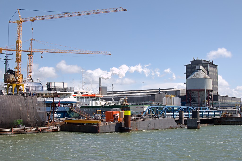 Vlissingen-Oost Sloegebied vlissingen oost haven hdr industrie sloe europoort botlek terminal centrale kerncentrale borssele